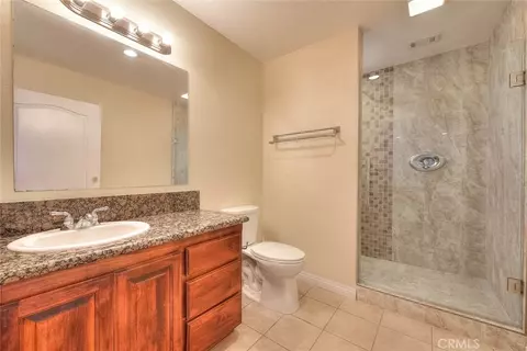 Bath - 17292 Bali, Riverside, CA 92504 photo 2 of 3