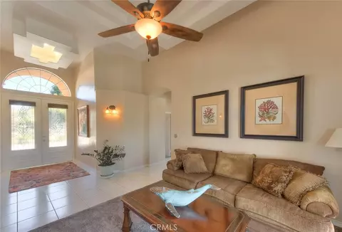 Entry Way - 17292 Bali, Riverside, CA 92504 photo 4 of 5