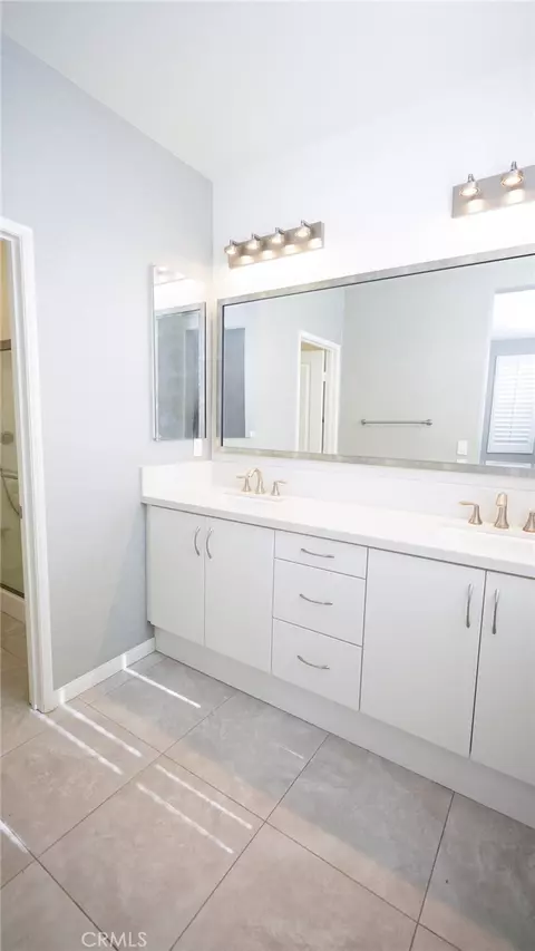 Bath - 181 E Commercial, San Dimas, CA 91773 photo 3 of 4