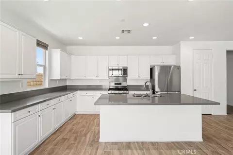 Kitchen - 32567 Richardson, Menifee, CA 92584 photo 1 of 3