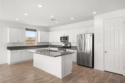 Kitchen - 32567 Richardson, Menifee, CA 92584 photo 3 of 3