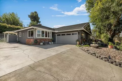 11723 Holmes, Yucaipa, CA 92399