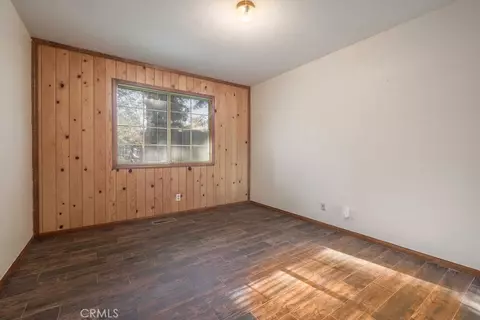 Bedroom - 252 Riverside, Sugarloaf, CA 92386 photo 3 of 6