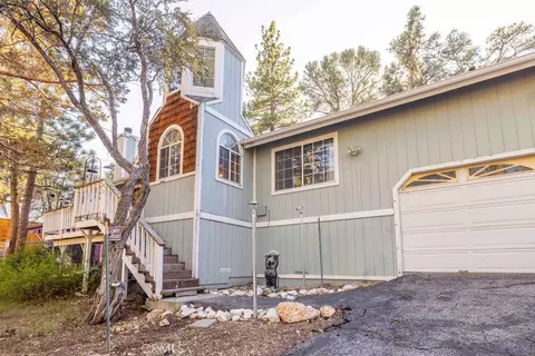 Exterior - 252 Riverside, Sugarloaf, CA 92386 photo 4 of 4