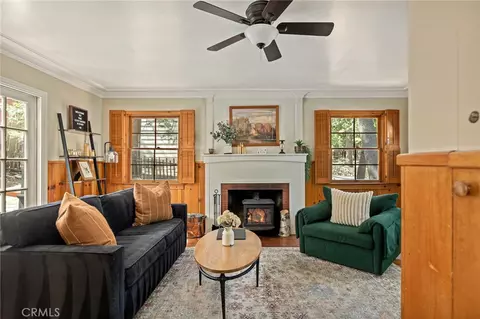 Living - 380 Hemlock, Lake Arrowhead, CA 92352 photo 1 of 5