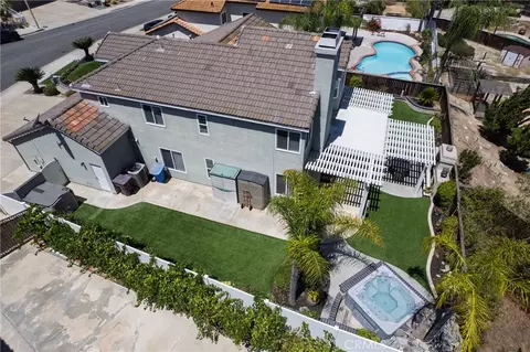 View/Area - 31858 Valone, Temecula, CA 92591 photo 2 of 13