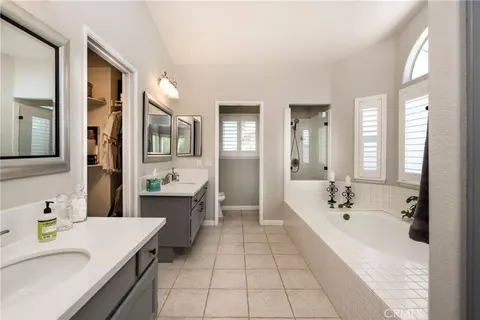 Bath - 31858 Valone, Temecula, CA 92591 photo 2 of 6