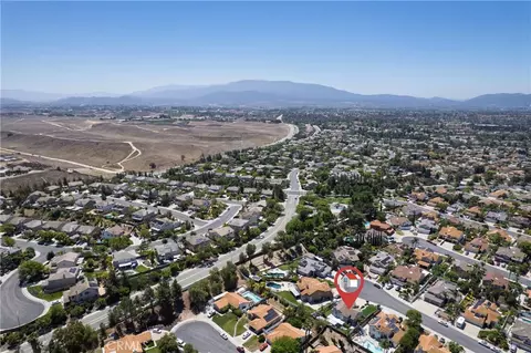 View/Area - 31858 Valone, Temecula, CA 92591 photo 12 of 13