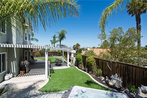 Exterior - 31858 Valone, Temecula, CA 92591 photo 8 of 19