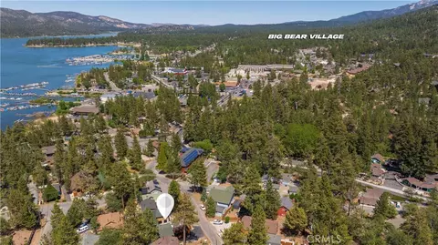 View/Area - 40356 Cliff Ln, Big Bear Lake, CA 92315 photo 5 of 5