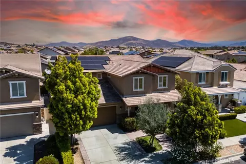 31562 Shoregrass Ln, Murrieta, CA 92563