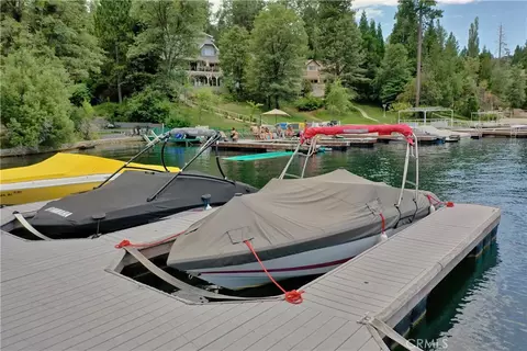 Exterior - 27711 Hamiltair Dr, Lake Arrowhead, CA 92352 photo 5 of 12
