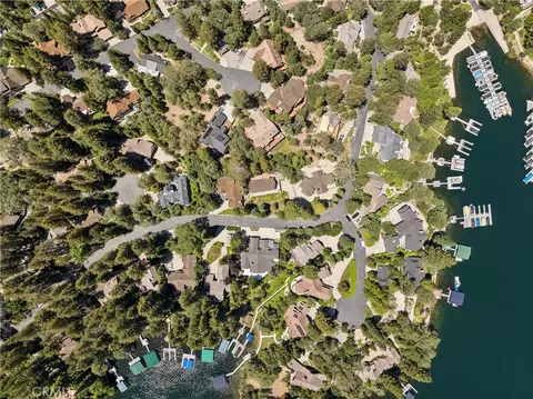 View/Area - 27711 Hamiltair Dr, Lake Arrowhead, CA 92352 photo 1 of 7