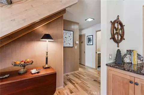 Entry Way - 27711 Hamiltair Dr, Lake Arrowhead, CA 92352 photo 1 of 2