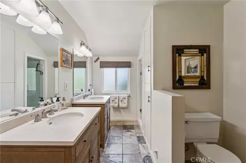 Bath - 27711 Hamiltair Dr, Lake Arrowhead, CA 92352 photo 3 of 4
