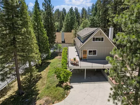 Exterior - 27711 Hamiltair Dr, Lake Arrowhead, CA 92352 photo 7 of 12