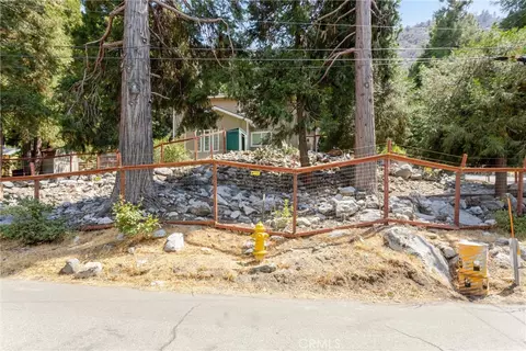 Exterior - 39382 Prospect, Forest Falls, CA 92339 photo 7 of 8