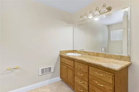 Bath - 39382 Prospect, Forest Falls, CA 92339 photo 2 of 5
