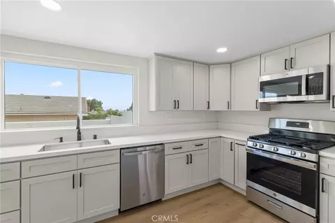 Kitchen - 1432 Purdue St, Upland, CA 91786 photo 3 of 4