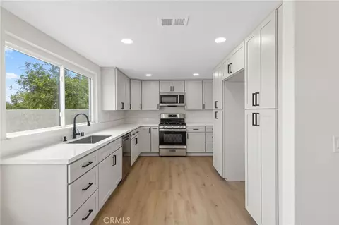 Kitchen - 1432 Purdue St, Upland, CA 91786 photo 1 of 3