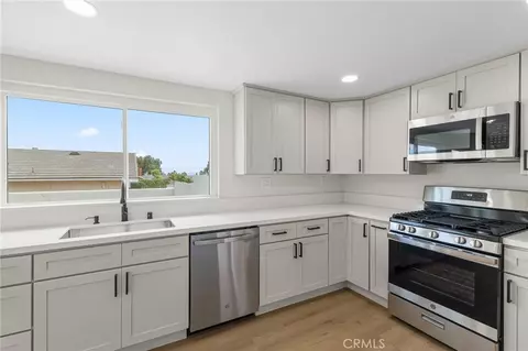 Kitchen - 1432 Purdue St, Upland, CA 91786 photo 3 of 3