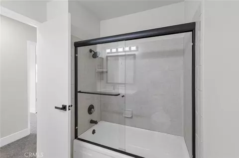 Bath - 1432 Purdue St, Upland, CA 91786 photo 3 of 4