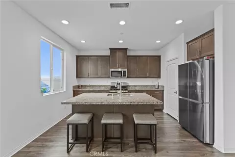 Kitchen - 14059 Hera Pl, Beaumont, CA 92223 photo 2 of 4