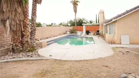 Exterior - 14049 Trigger, Victorville, CA 92392 photo 7 of 13