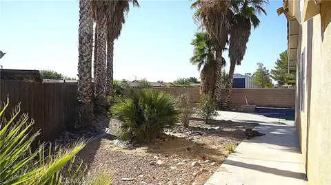 Exterior - 14049 Trigger, Victorville, CA 92392 photo 17 of 24