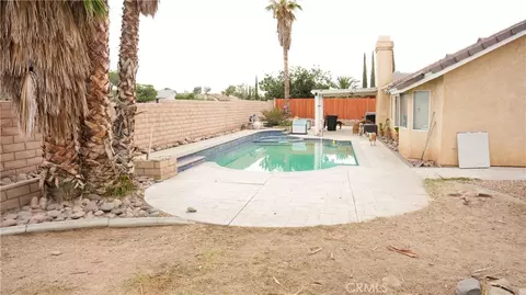 Exterior - 14049 Trigger, Victorville, CA 92392 photo 11 of 24
