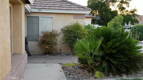 Exterior - 14049 Trigger, Victorville, CA 92392 photo 4 of 24