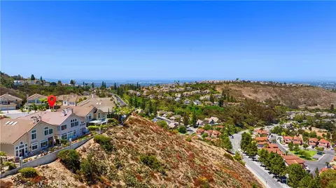 View/Area - 6627 E Pinnacle Pointe, Orange, CA 92869 photo 2 of 3