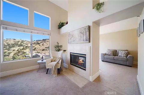 Living - 6627 E Pinnacle Pointe, Orange, CA 92869 photo 6 of 7