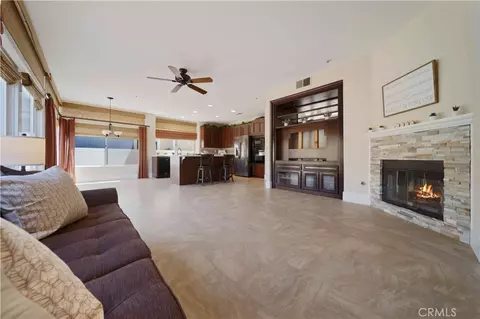 Living - 6627 E Pinnacle Pointe, Orange, CA 92869 photo 4 of 7