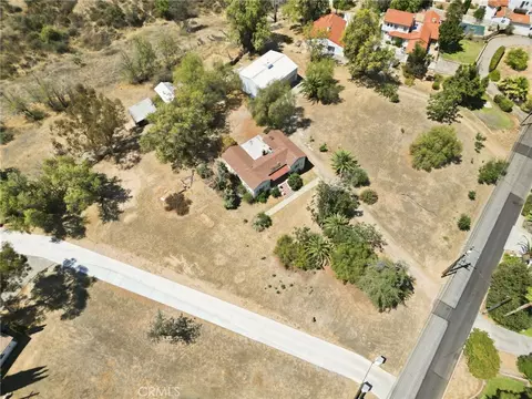 View/Area - 1464 Pacific St, Redlands, CA 92373 photo 3 of 6