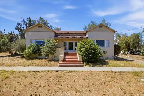 Exterior - 1464 Pacific St, Redlands, CA 92373 photo 1 of 9