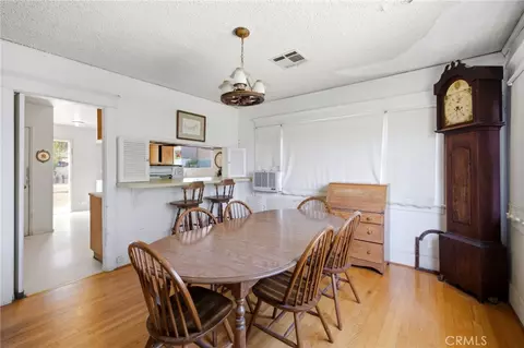 Dining - 1464 Pacific St, Redlands, CA 92373 photo 1 of 2
