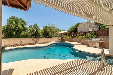 Exterior - 235 Pinewood Ct, Redlands, CA 92374 photo 4 of 6
