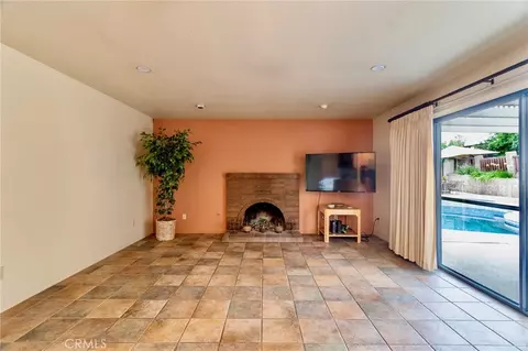 Living - 235 Pinewood Ct, Redlands, CA 92374 photo 5 of 6