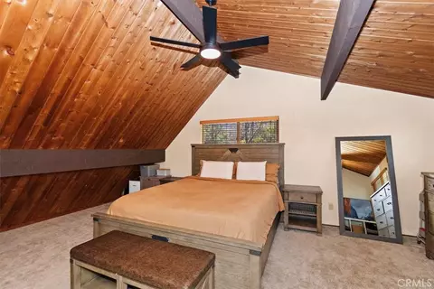 Bedroom - 1241 Innsbruck, Lake Arrowhead, CA 92352 photo 1 of 6
