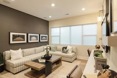 Living - 32165 Daybrook, Temecula, CA 92591 photo 4 of 4