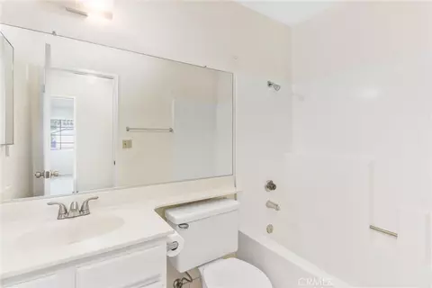 Bath - 1227 Darlene Ct, Redlands, CA 92374 photo 1 of 2