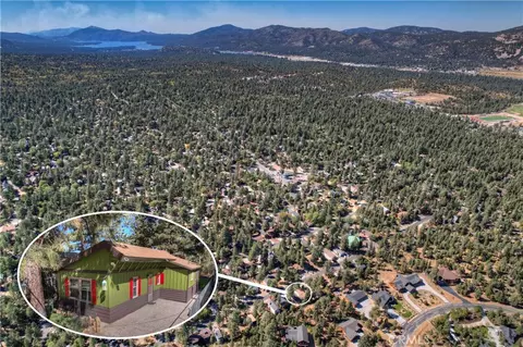 View/Area - 571 Pine Ln, Sugarloaf, CA 92386 photo 1 of 2