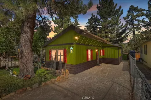 571 Pine Ln, Sugarloaf, CA 92386 photo 1
