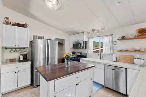 24835 Split Rail, Wildomar, CA 92595 photo 14