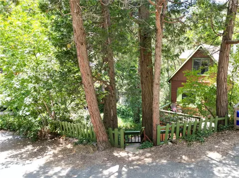 23404 Cloudview, Crestline, CA 92325 photo 2