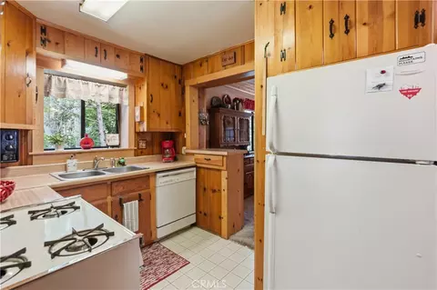23404 Cloudview, Crestline, CA 92325 photo 15