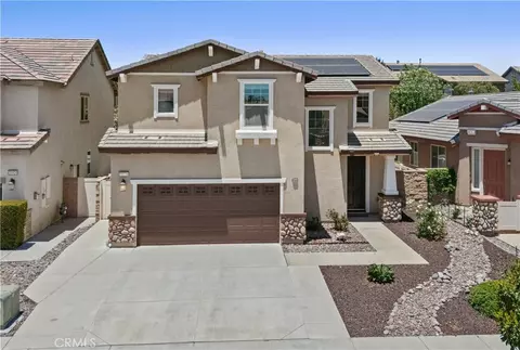 31536 Blossom Hill Ct, Murrieta, CA 92563