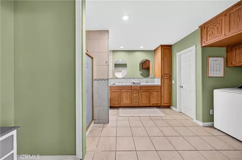 6066 Highpoint, Riverside, CA 92505 photo 24