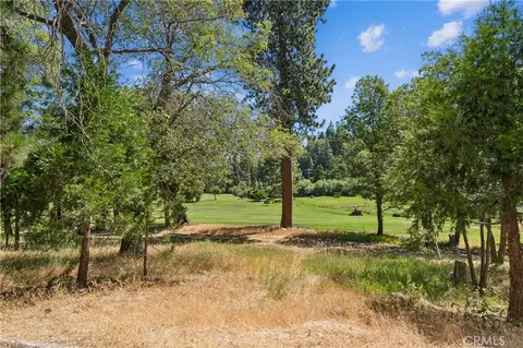 Exterior - 191 Fairway, Lake Arrowhead, CA 92352 photo 4 of 4